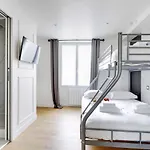 Boulanger - Republique Apartment